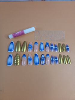 Blue, White & Gold Nails