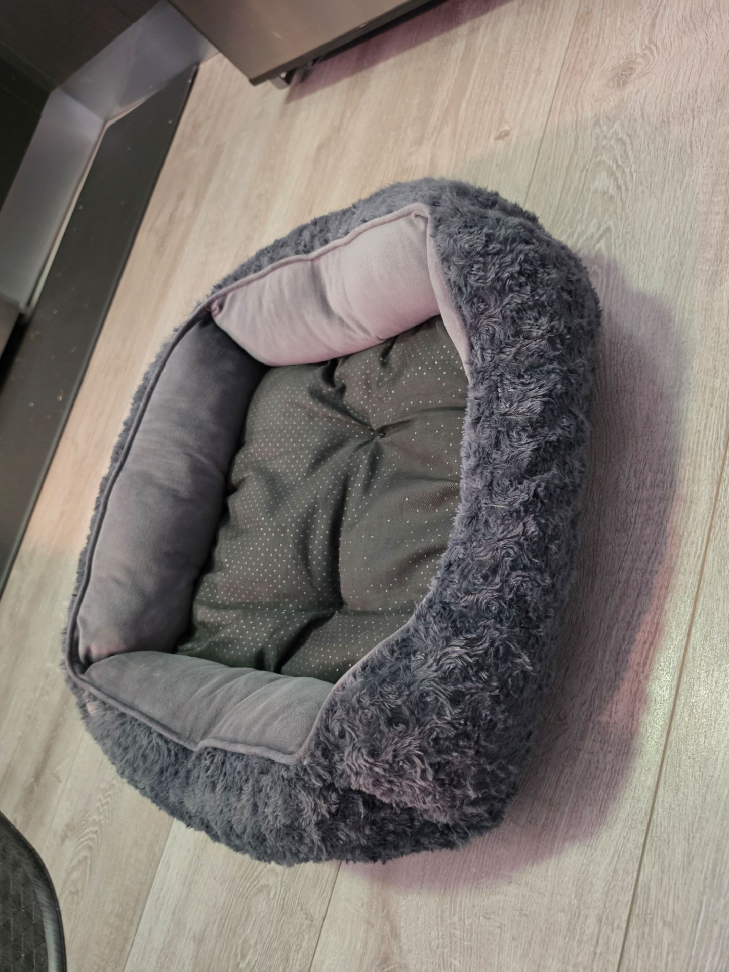 Dark Gray Pet Bed
