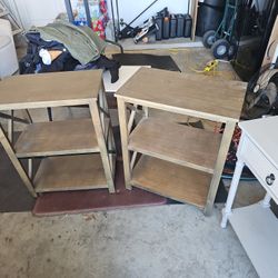 Hammary Living Room Mid Tone Brown Chairside 200-028 at Carol House Furniture