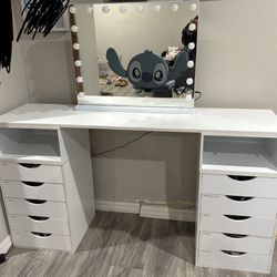 Vanity Table