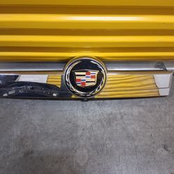 Cadillac Escalade Tailgate Trim 
