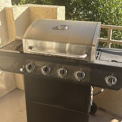 Propane grill