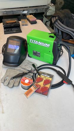 Titanium flux 125 Welder with Accessories