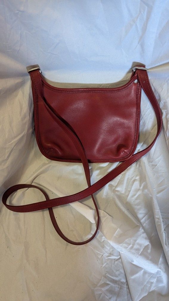 Coach 9950 Vintage Janice Legacy Red Leather Shoulder Bag