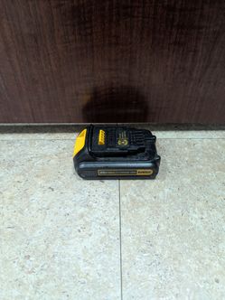 DEWALT M:DCB201 BATTERY