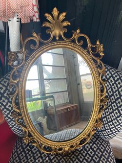 Vintage 1967 Hollywood Regency Gold Ornate Oval Mirror 29”x 17”