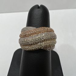 14k three tone diamond ring