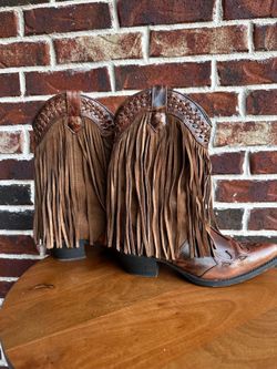 Beautiful Fringe Women’s Cowboy Boots