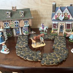 Department 56 New England Style Hiuses