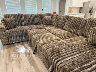 New Pullout Bed Fluffy Sectional Couch
