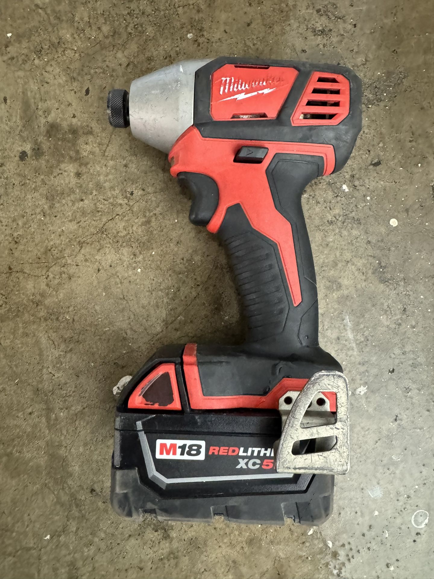 Milwaukee Impact With 5.0 Battery