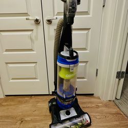 Bisseel Vacuum Cleaner
