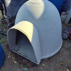 Dog Igloo 