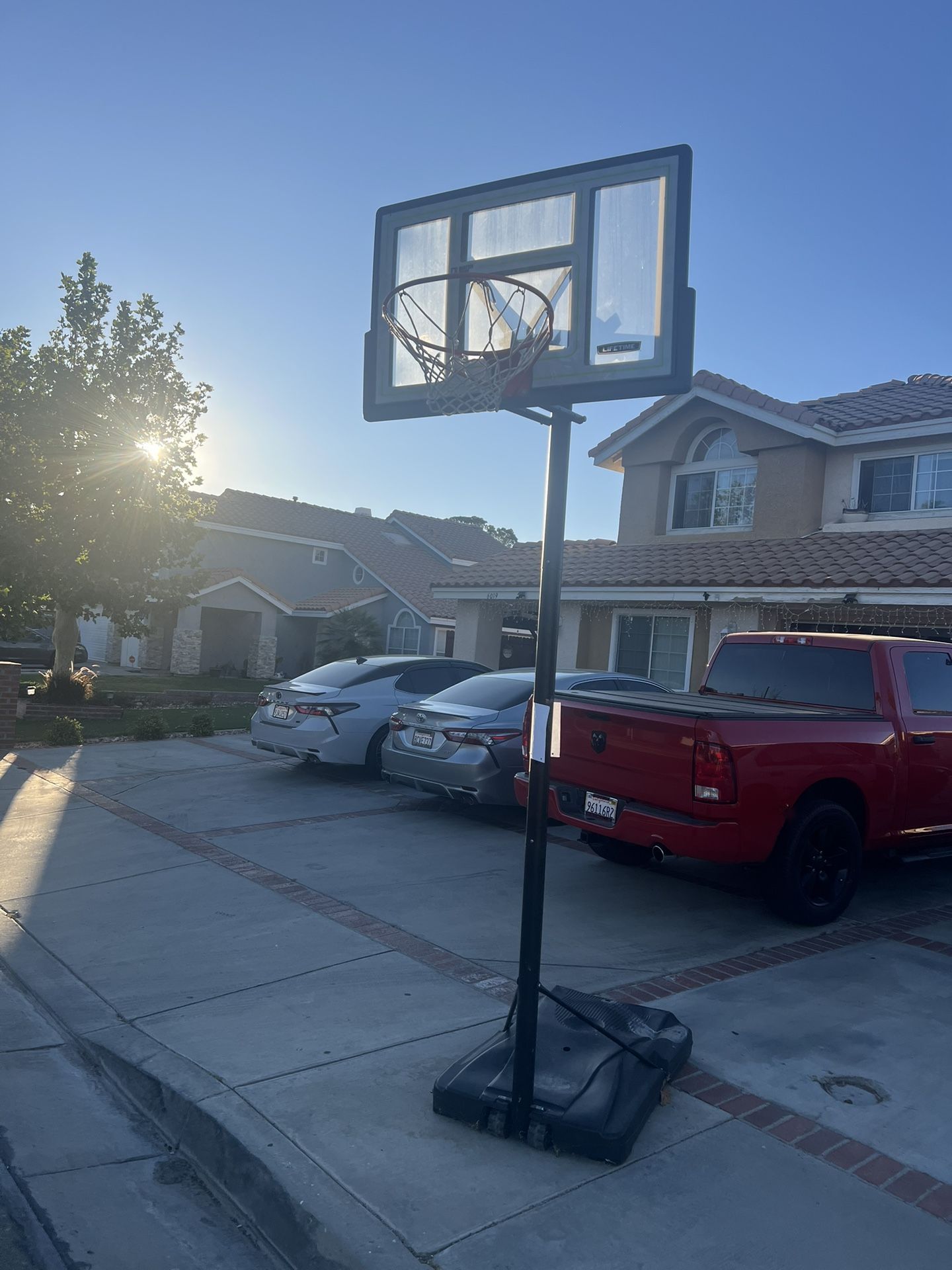 basketball hoop