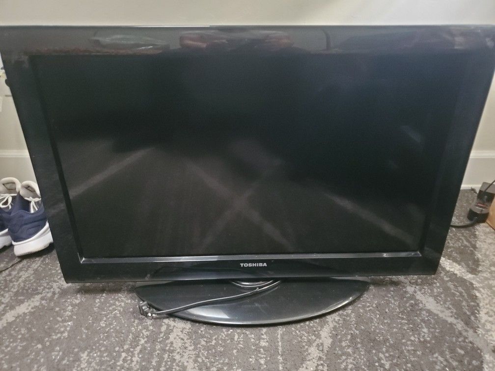 40" Toshiba Tv