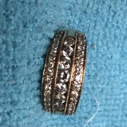 Gold Ring 14 K With Diamonds .