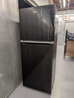 Whirlpool apartment sized refrigerator