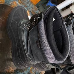 Boots Size 11