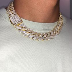 20MM Full Ice Out Cuban Chains