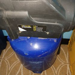 Air Compressor 10 GAL OIL FREE( GOODYEAR )