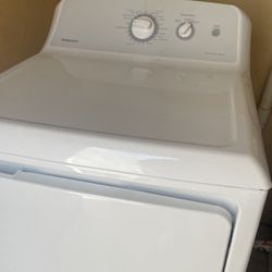 Hotpoint Electric Dryer  500$ 
