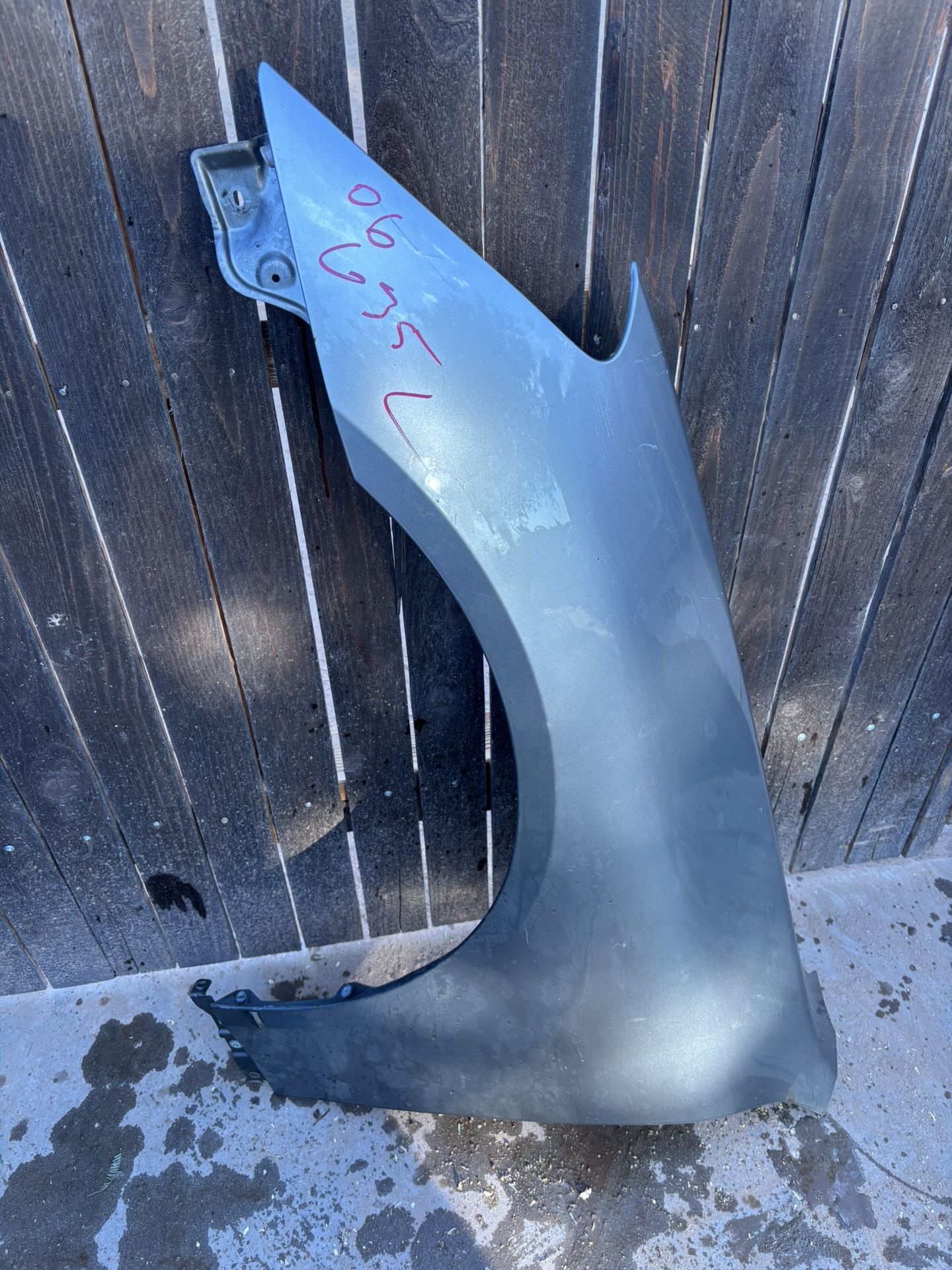 2006 Infiniti G35 LH Fender