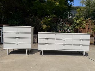 REFINISHED 1968 MCM Dresser+Chest "pale oak" +dovetail drawers $899 CAN DELIVER