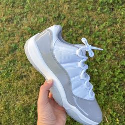 Jordan 11 Low Cement Grey