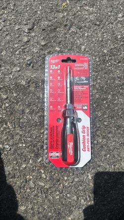 Milwaukee screwdriver with schrader bit