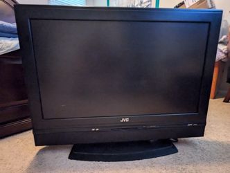 JVC 32" LCD TV/DVD Combination