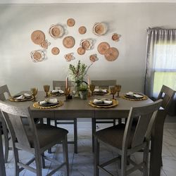 Dining Table & 6 Chairs