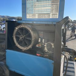 Millermate 210 Welder Machine,  Look At The Last Pictures