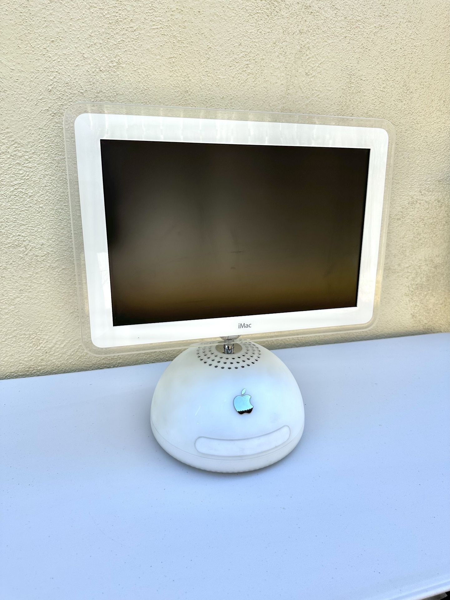 iMac G4 17”
