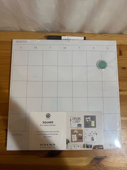 U Brands Square Magnetic Dry Erase Calendar White Board, 14" x 14", Frameless, Includes Marker and Magnet Brand New $15 Meet Up In Irving @dfwgoods