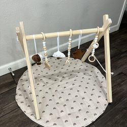 Wooden Baby Play Gym Playmat Tummy time Natural Wood