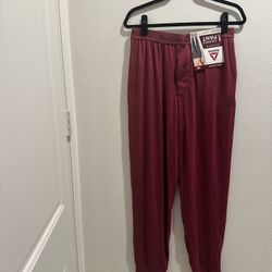 Reebok Men's Burgandy Lounge Sleepwear Pants. Size Medium NWT.