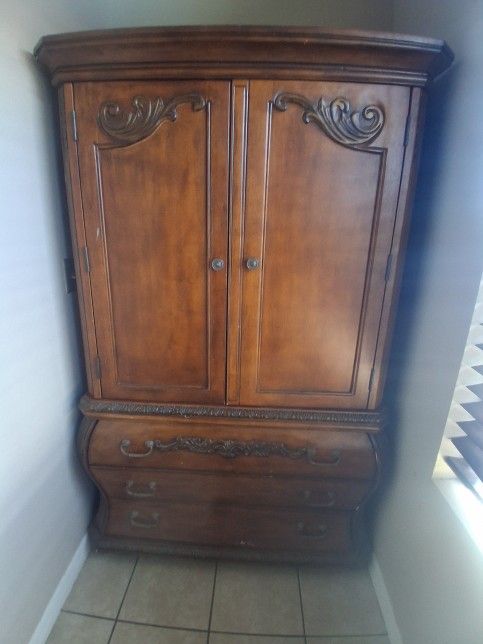 Solid Wood Ashley Armoire & Tall Dresser