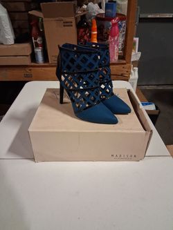 Madison Shoedazzle High Heels Blue