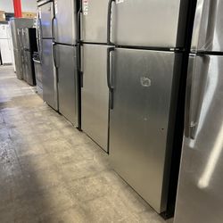 Top Freezer Refrigerators