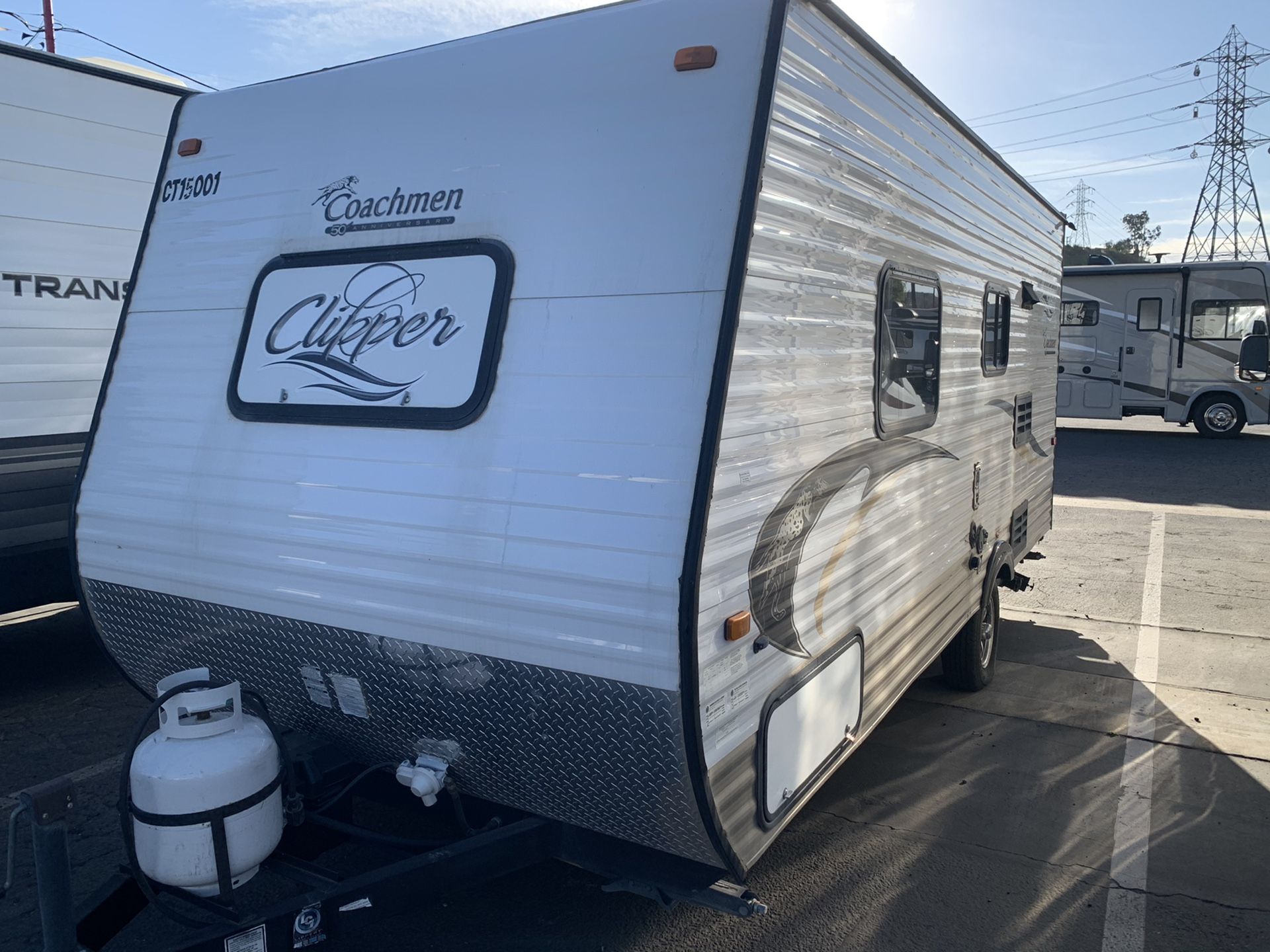 2015 Coachmen Clipper 17 Ft. Travel Trailer for Sale in Rancho ...