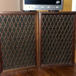 Pioneer Vintage 4 Way Loud Floor Speaker set, Amplifier AND Cassette Deck