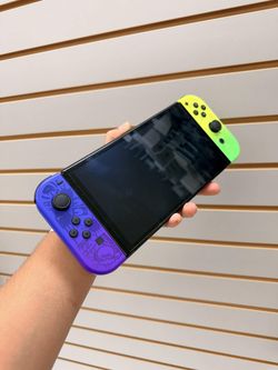 Nintendo Switch Oled splatoon edition