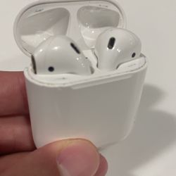 AirPods (2nd Gen) 