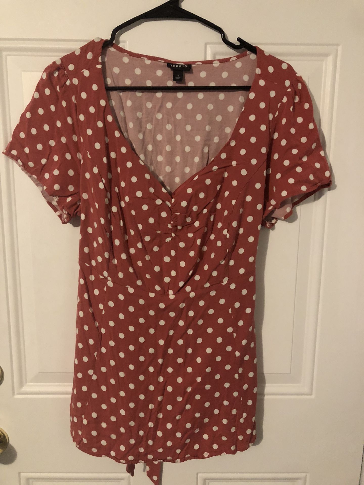 Torrid Red Polka Dot women’s size 1 Blouse