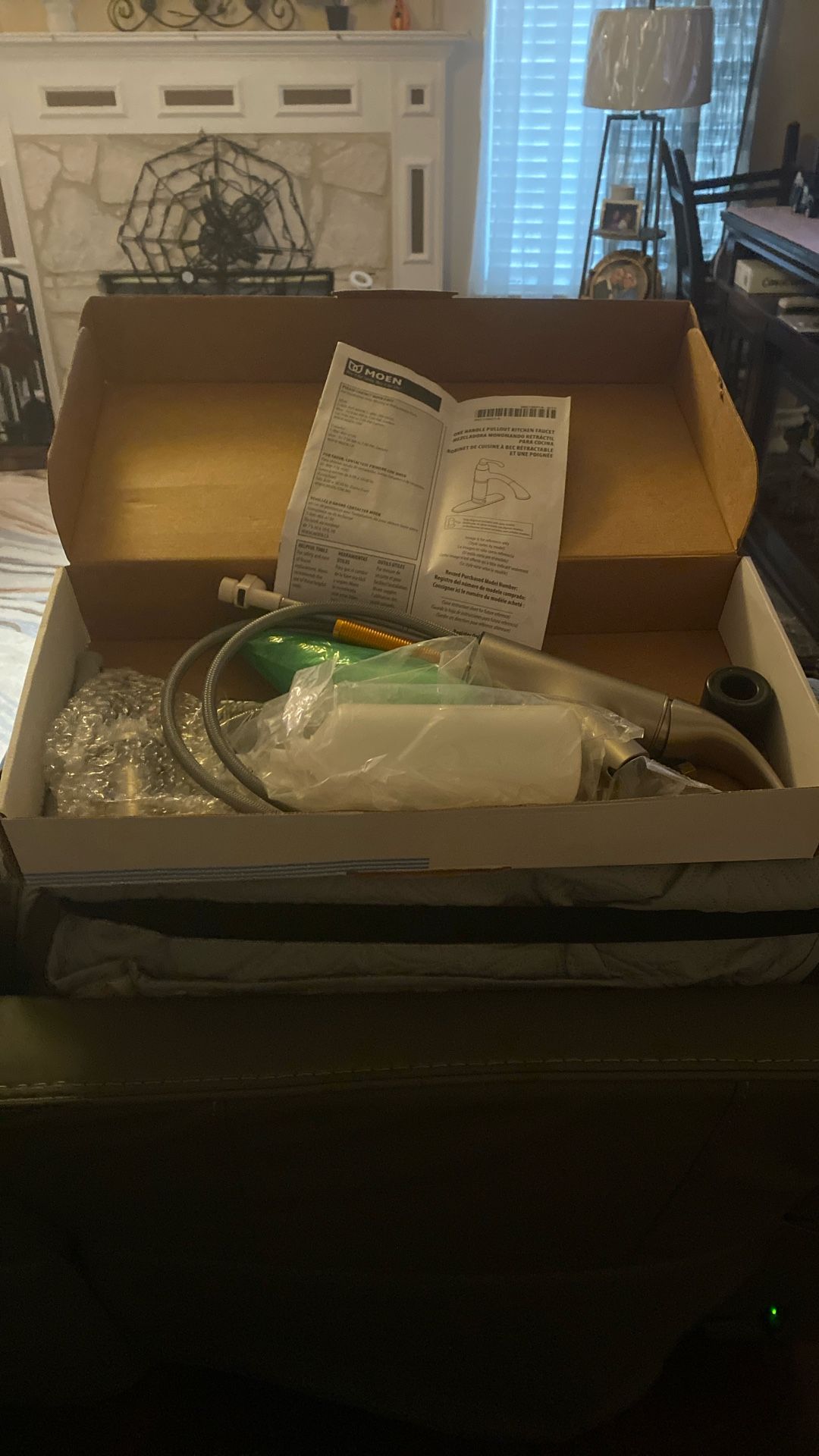 Moen 35660 kitchen faucet brand new never been used