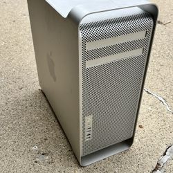 Mac Pro 3.0, Model A1188. For Parts Only 