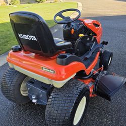 Kobota T2080 Riding Lawn Mower 