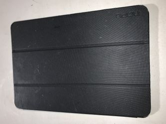 Incipio ipad pro 10.5 case, UAG ipad pro 11 inch case, and mophie portable charger