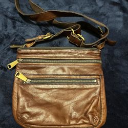 Fossil Explorer Brown Leather Crossbody Handbag 3 Zipper Pouches Classic Purse