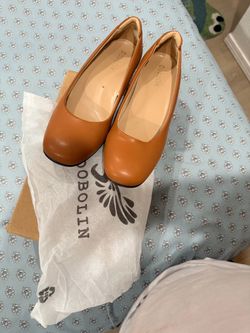 Office high heel